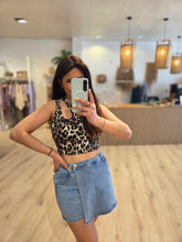 Cut Out Crop Top - Unique Flores